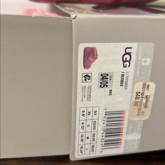 UGG Soft Pink Infant Booties - Picture 6 of 7